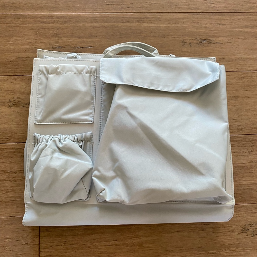 ToteSavvy Gray large tote. Used, like new